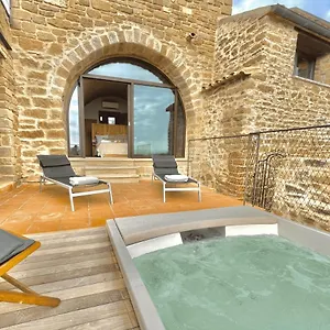 Torre Medieval De Queralt & Apartamento Concabella